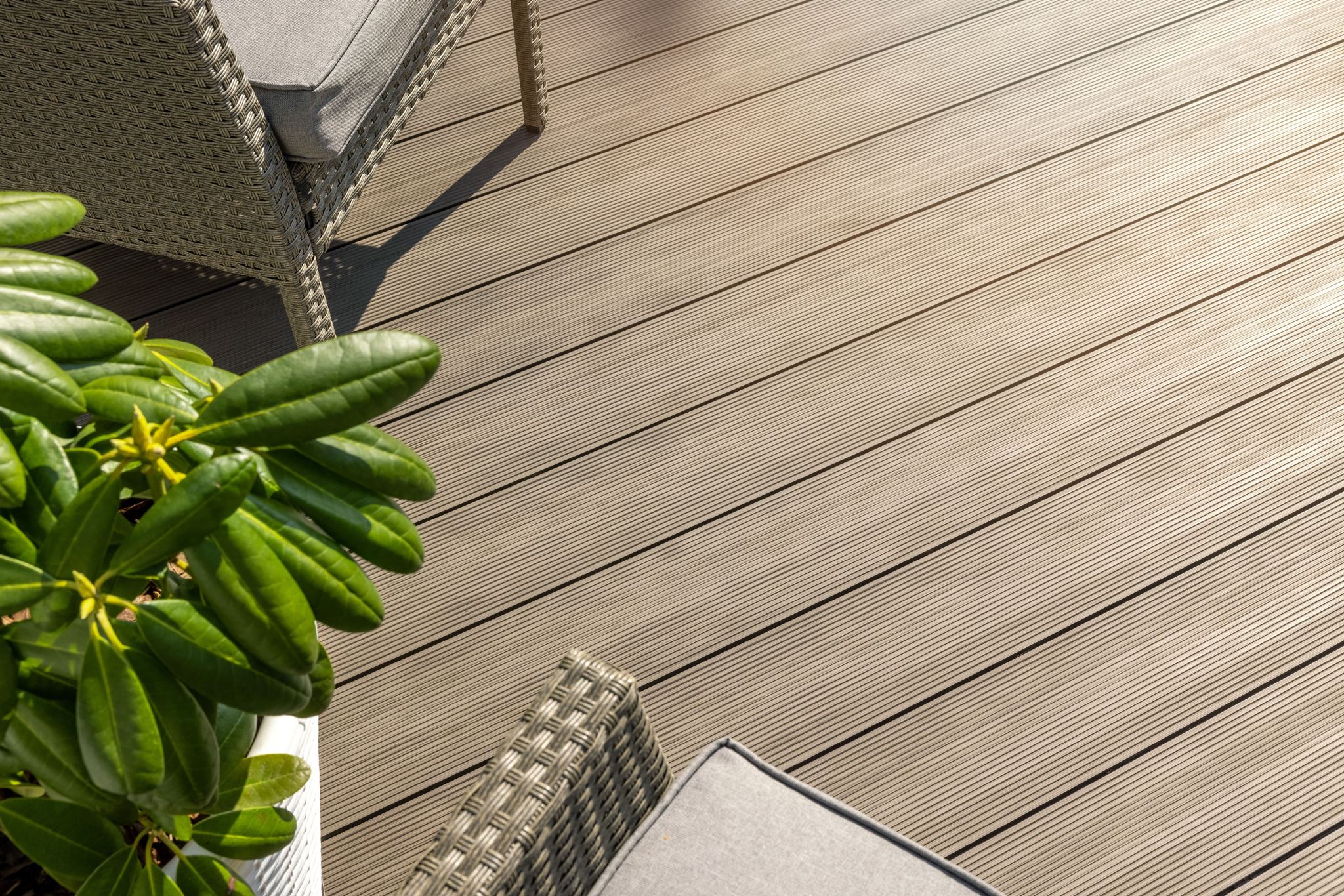 deck builders
